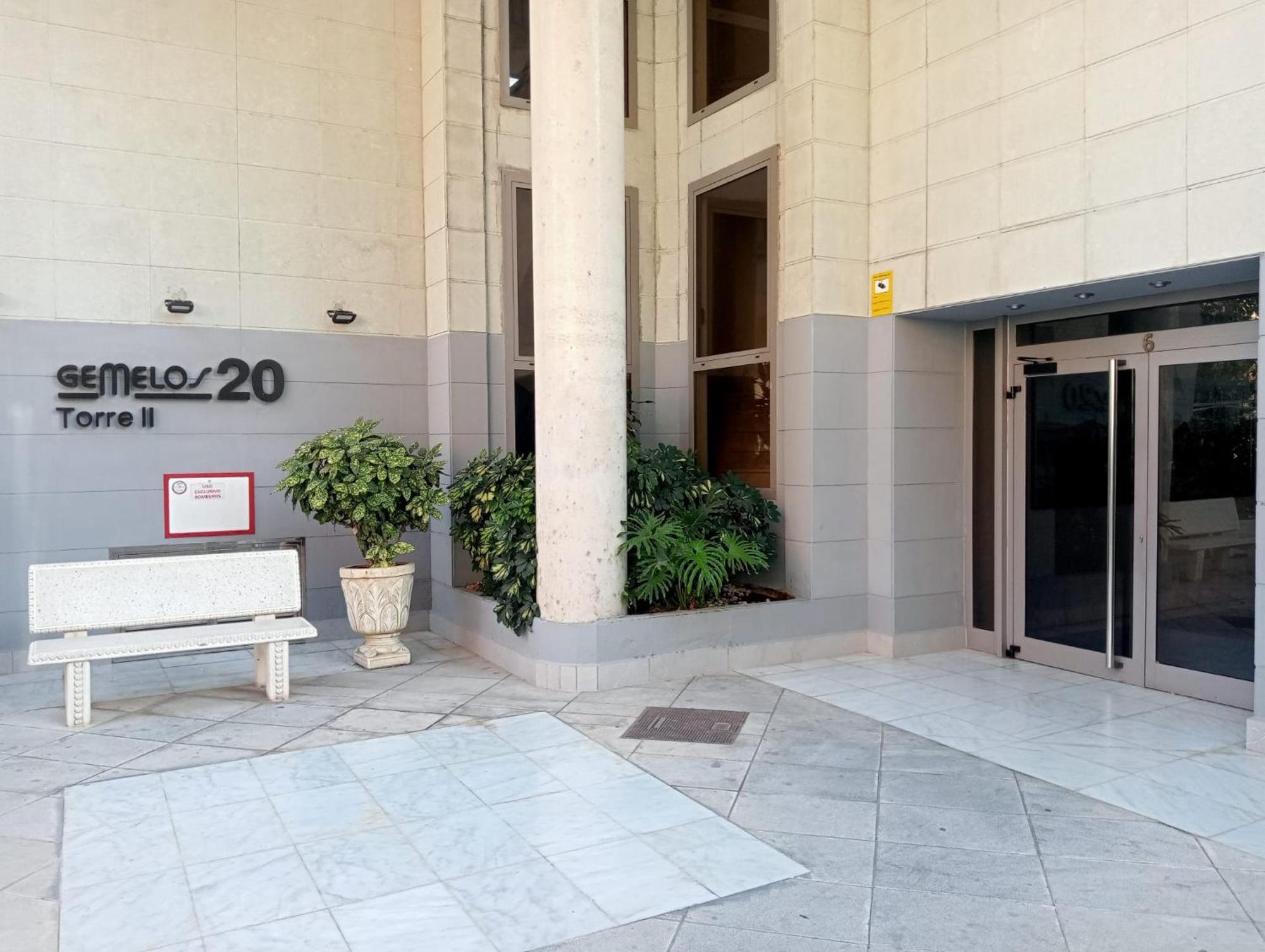 Apartamento Turistico En Gemelos 20, Planta 14 Бенидорм Экстерьер фото
